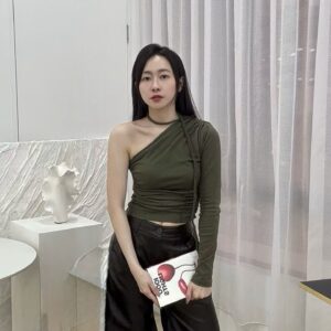 ONE SHOULDER LONG SLEEVE TOP