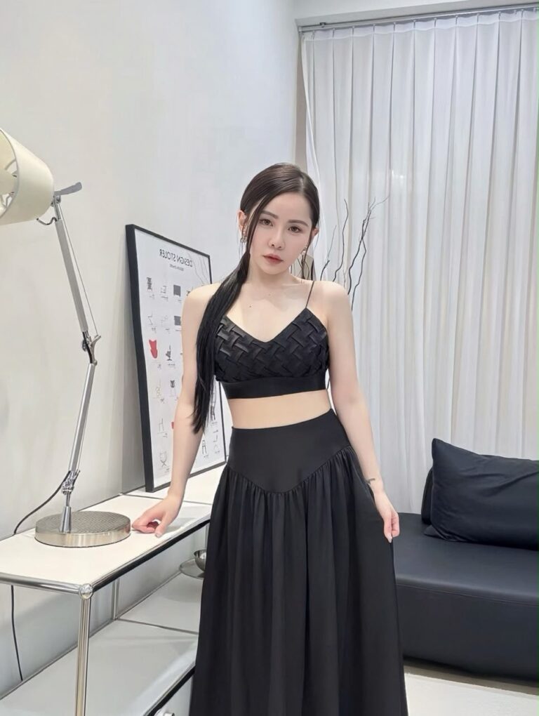 06e0071e-e37c-4906-84cb-3afe3eae9556