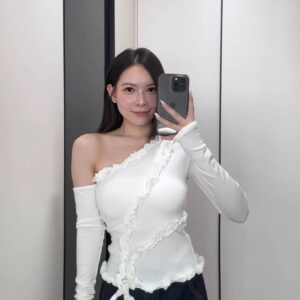 ONE SHOULDER TOP