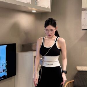 SPORTY TANK TOP & PANTS SET